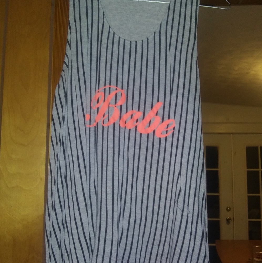 Babe tank
